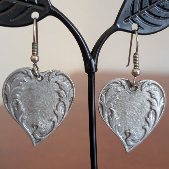 Vintage Hudson Fine Pewter Heart Earrings - Picture 1 of 7